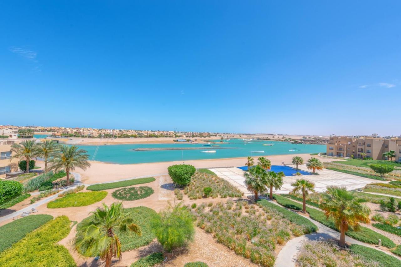 Apartament Sunny 2 Bedroom + Private Roof Terrace Lagoon View